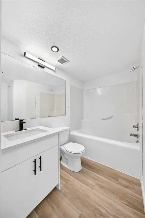 2000 Applevillage Court SE #411