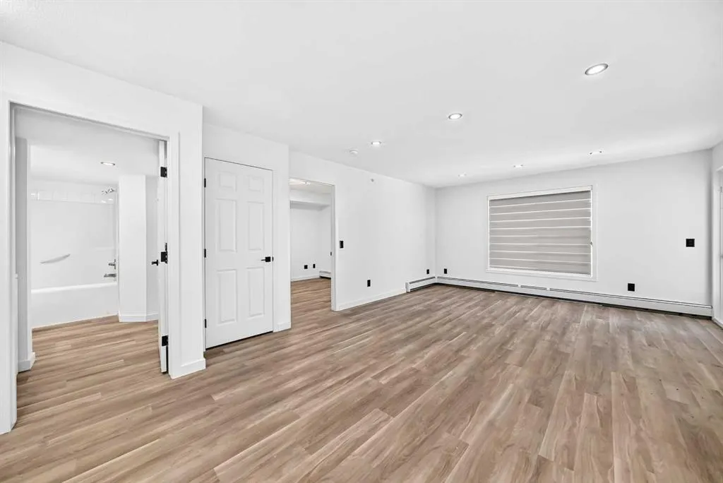 2000 Applevillage Court SE #411