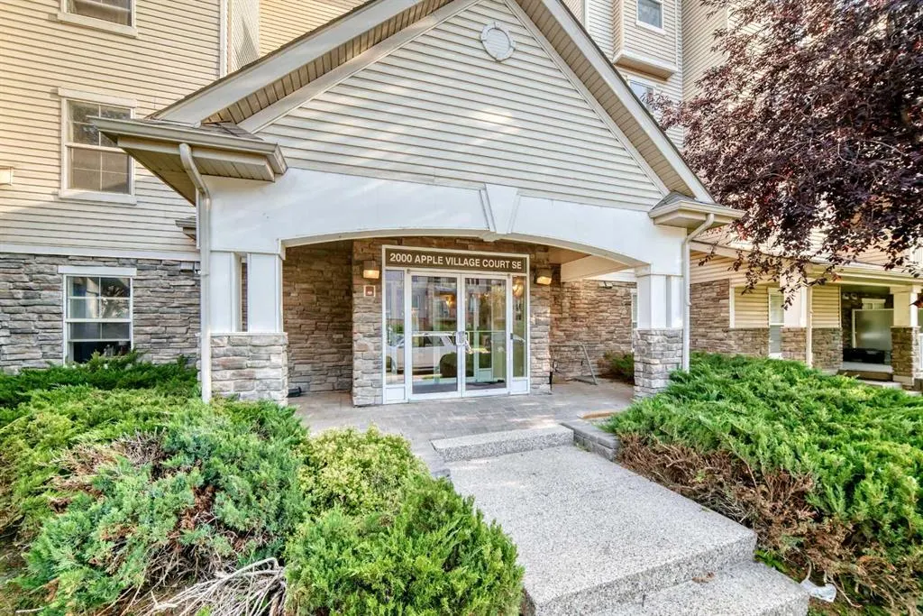 2000 Applevillage Court SE #411