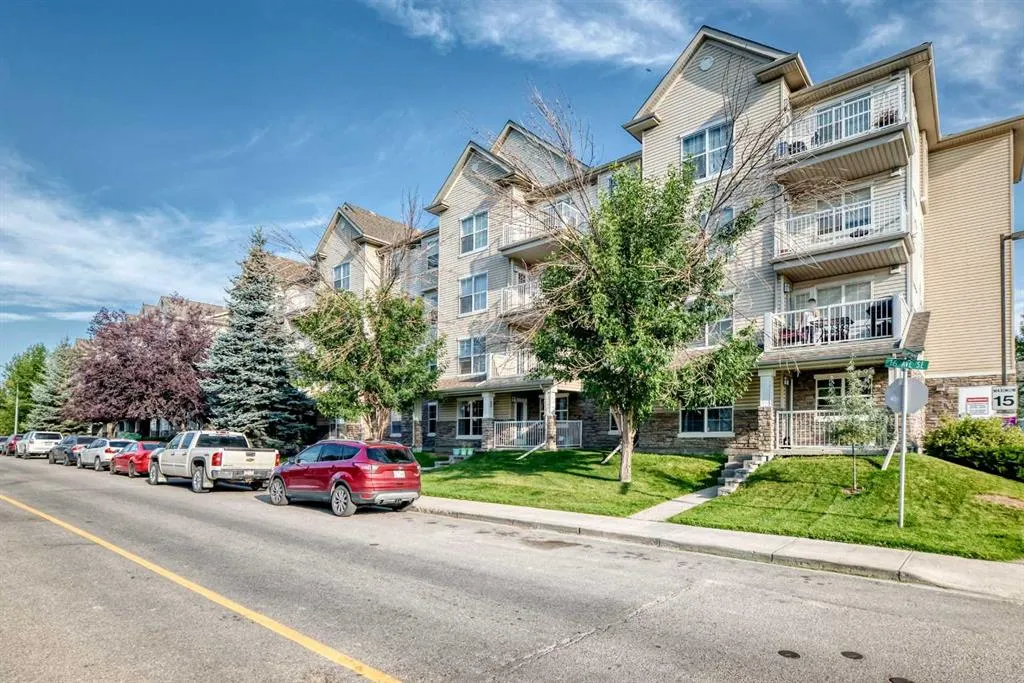 2000 Applevillage Court SE #411