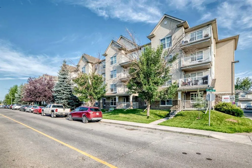 2000 Applevillage Court SE #411