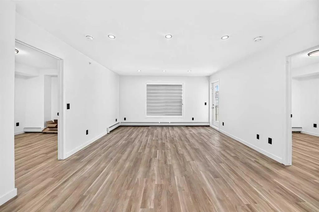 2000 Applevillage Court SE #411