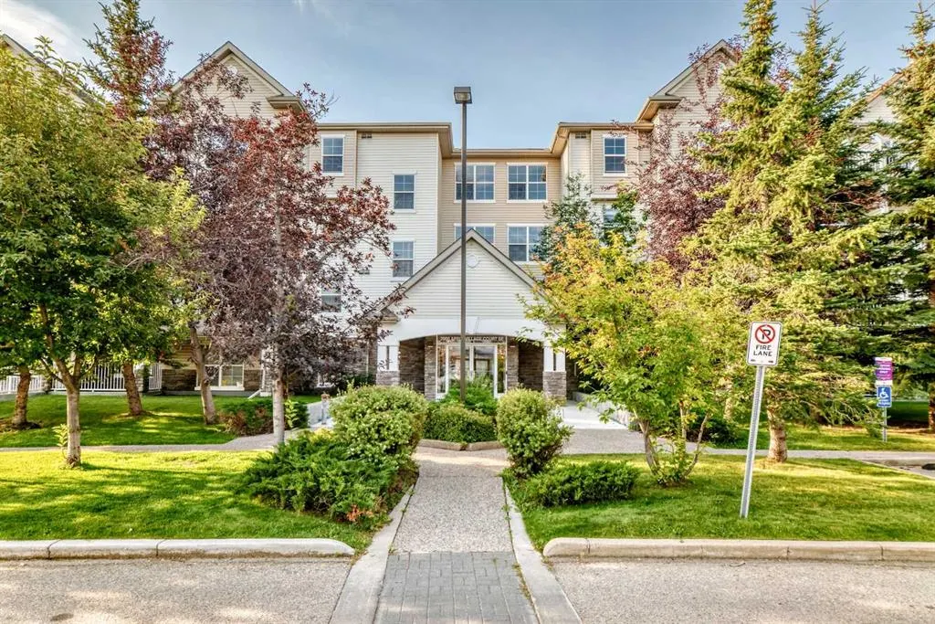 2000 Applevillage Court SE #411
