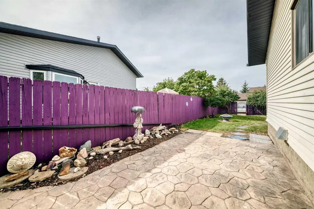 35 Cowan Close