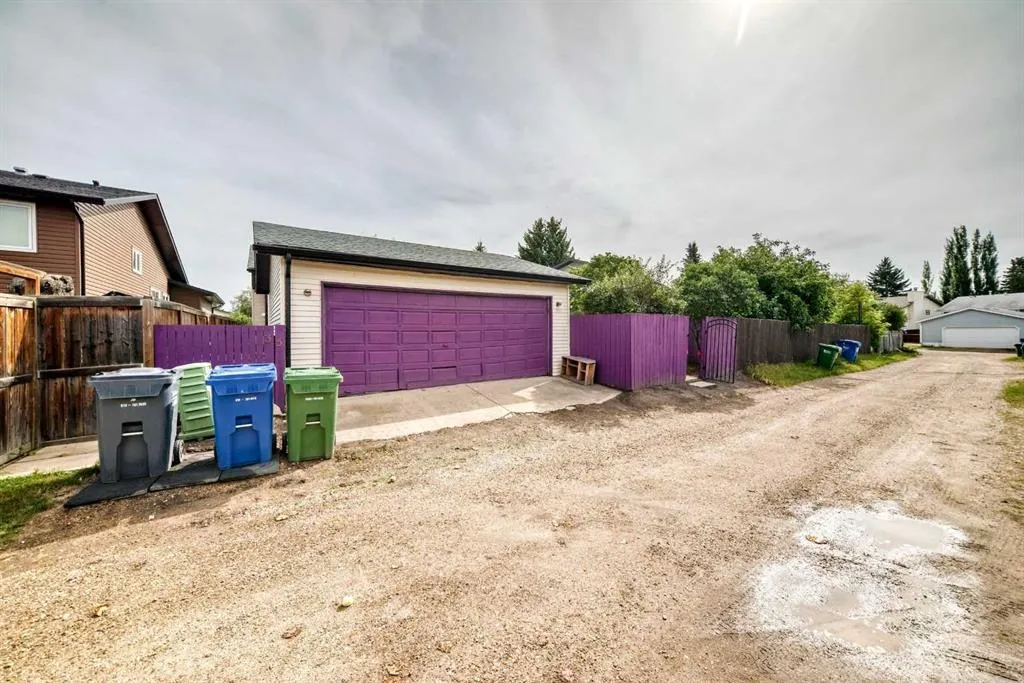 35 Cowan Close