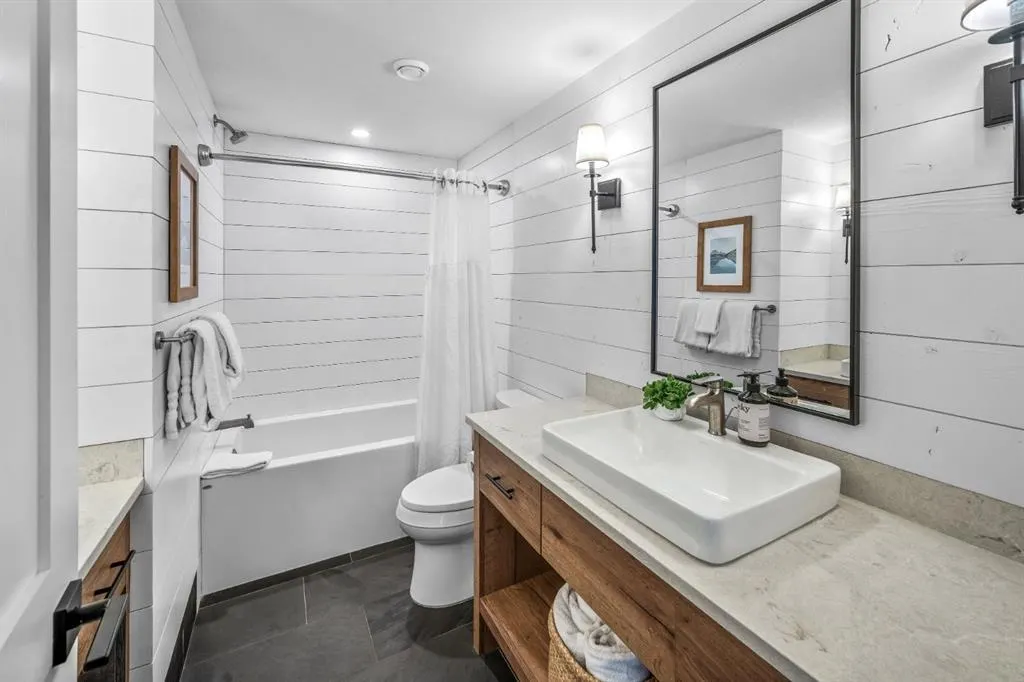 108 Montane Road #21 & 22