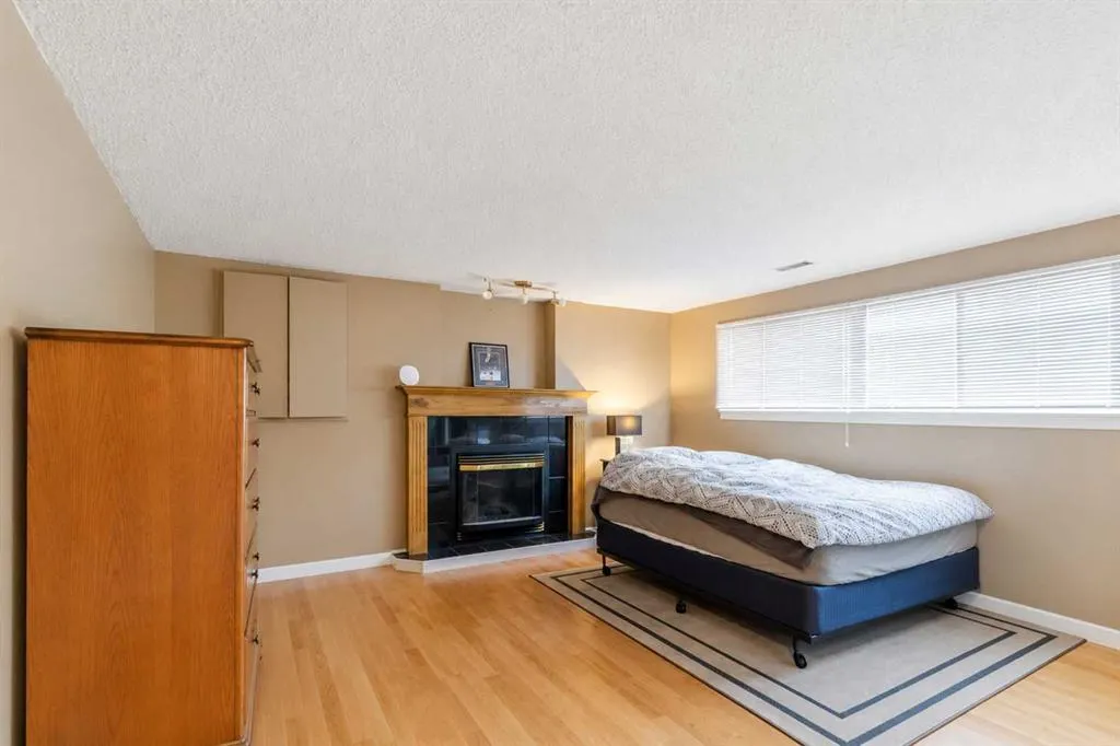 234 Kennedy Crescent