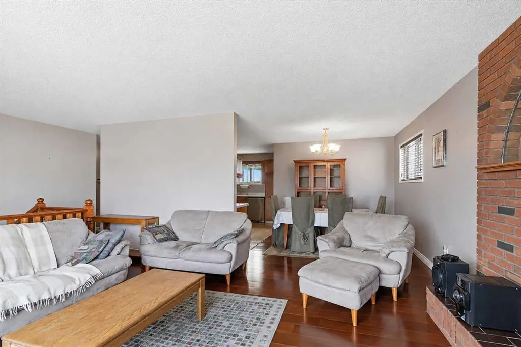 234 Kennedy Crescent
