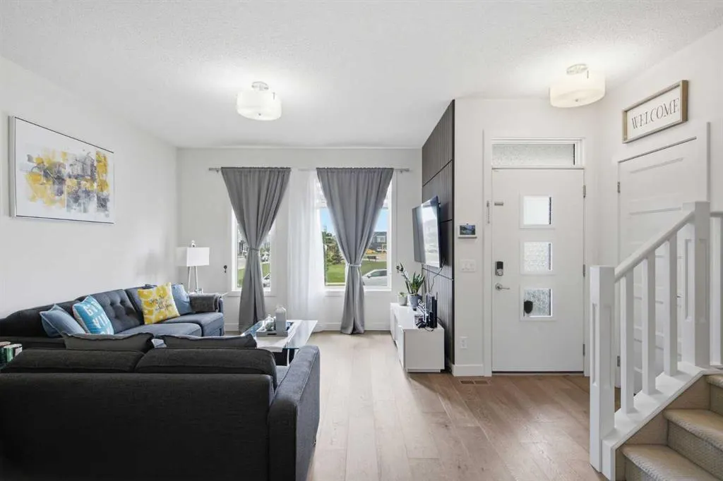 224 Savanna Road NE