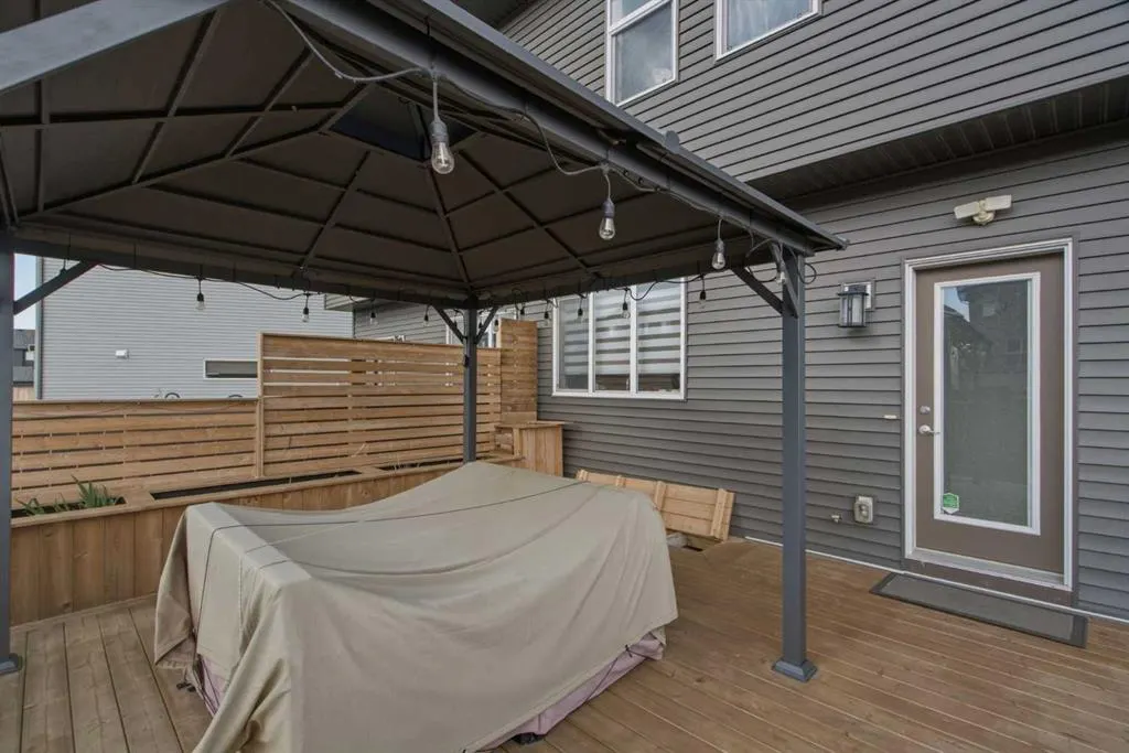 224 Savanna Road NE