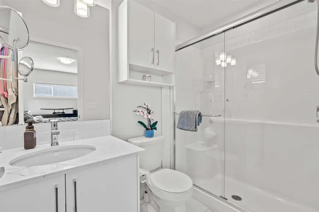 75 Evanscrest Common NW #108