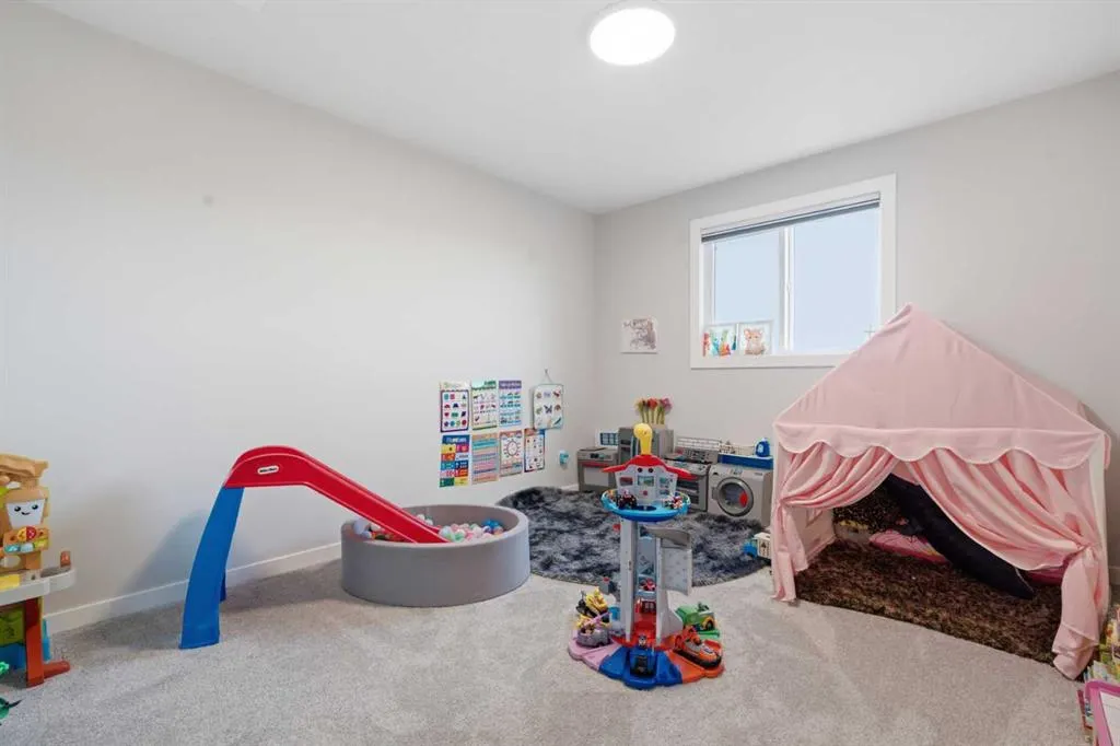 34 Belvedere Green SE