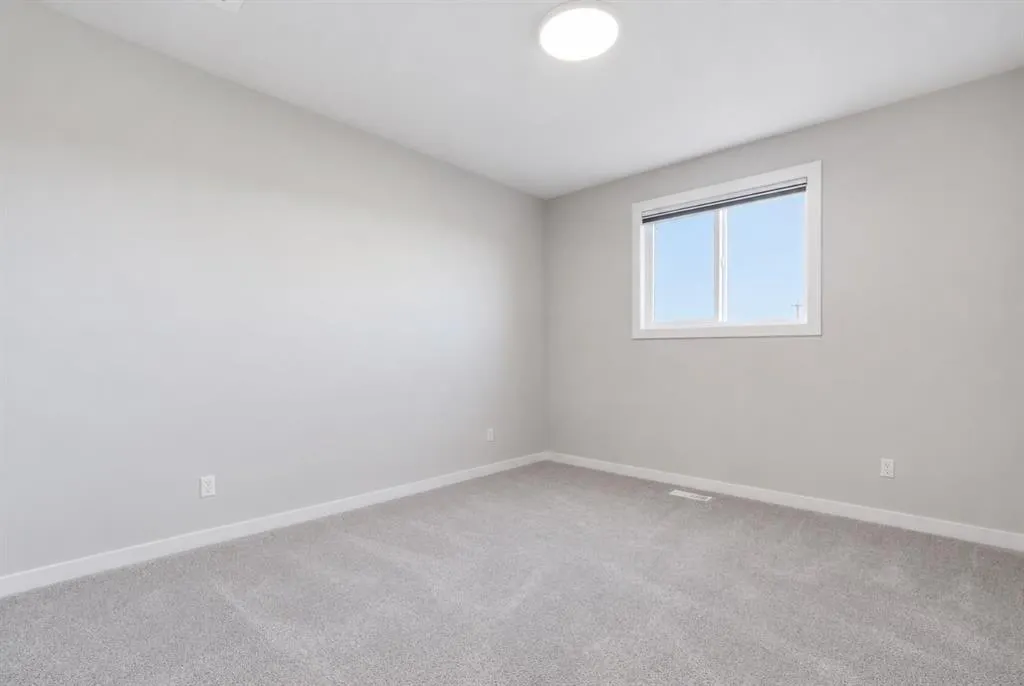 34 Belvedere Green SE