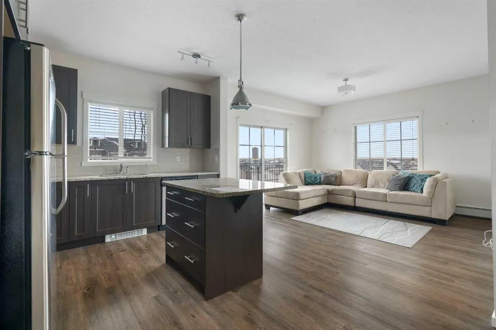 99 Copperstone Park SE #1411