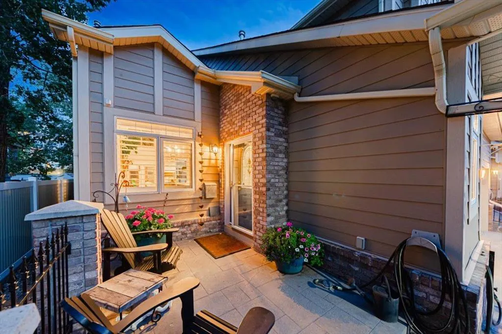 10 Varsity Estates Park NW