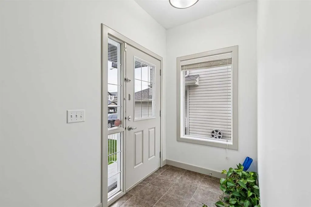 67 Everwoods Park SW