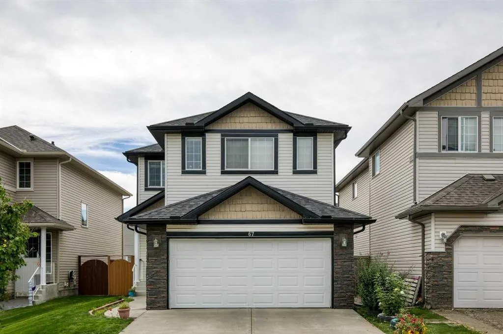 67 Everwoods Park SW