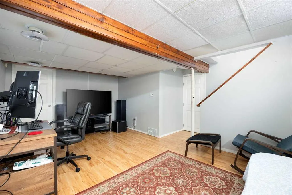 701 Beacon hill Drive #10