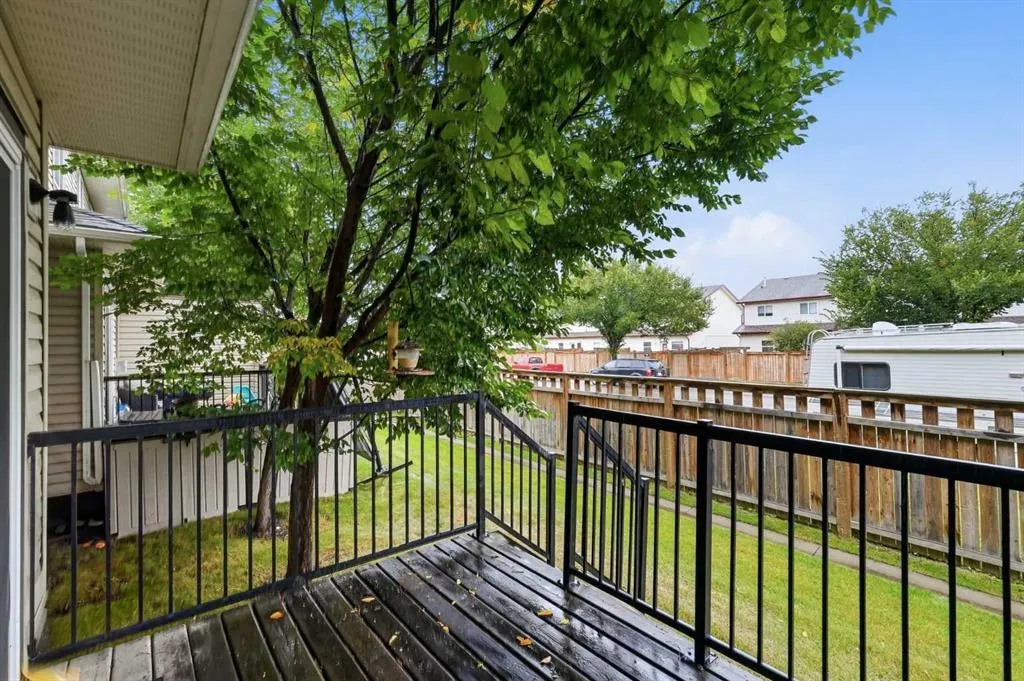 308 11 Avenue NW #121