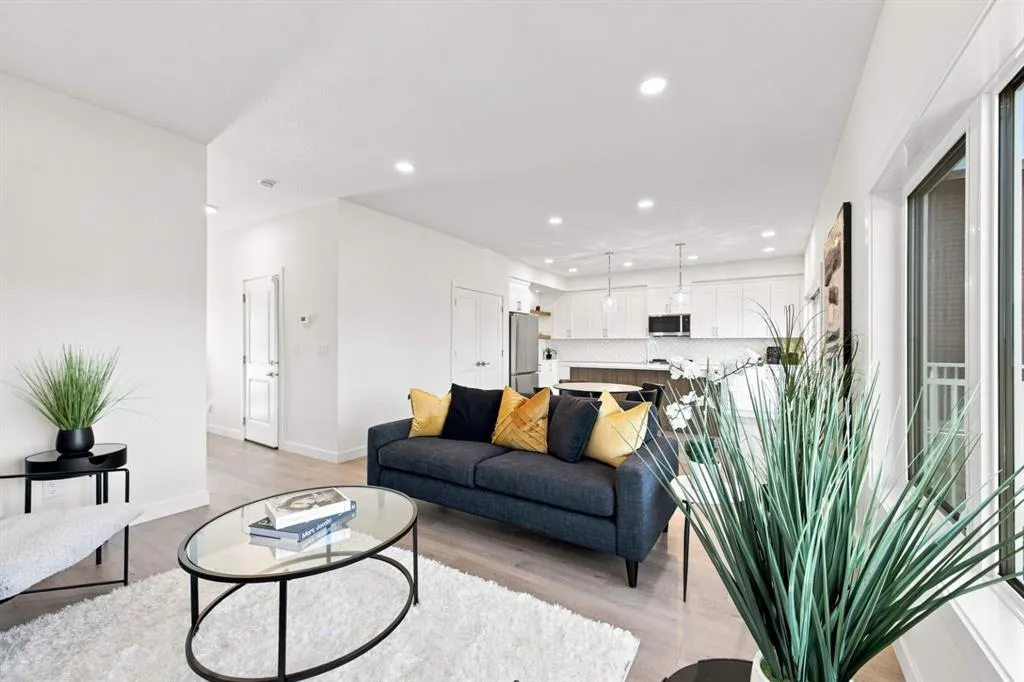 5905 Panorama Drive