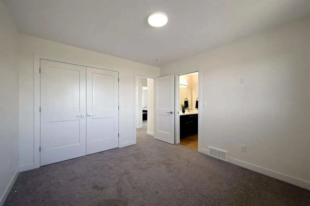 5905 Panorama Drive