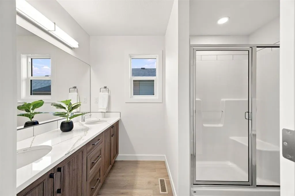 5905 Panorama Drive