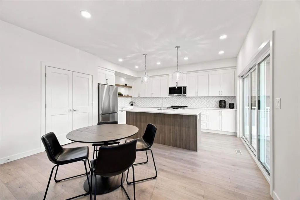 5905 Panorama Drive