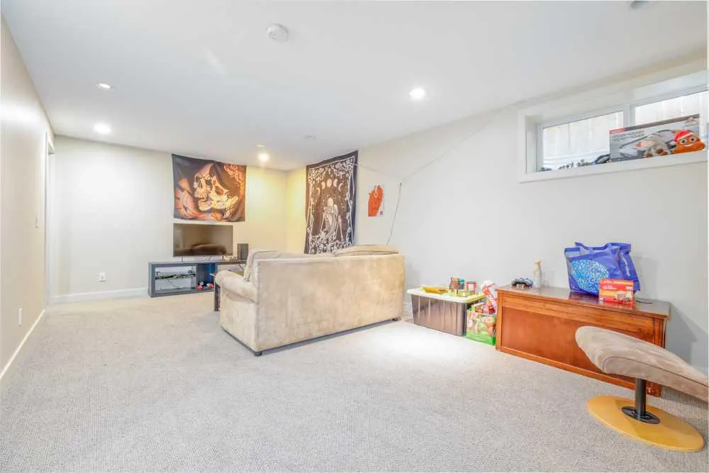 230 Auburn Bay Boulevard SE