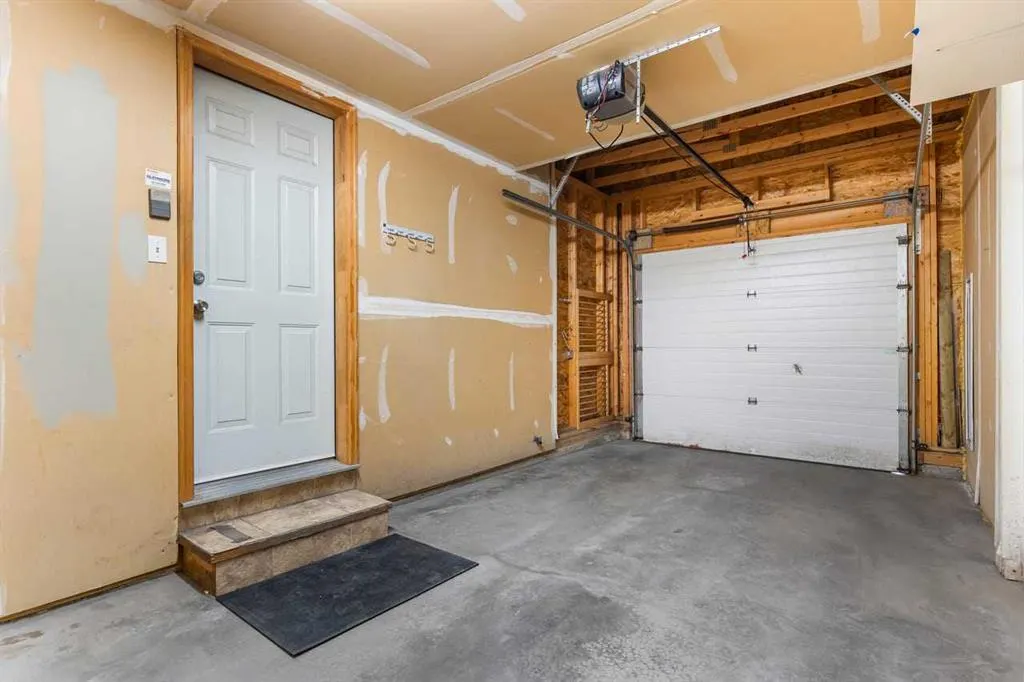 51 Eversyde Court SW