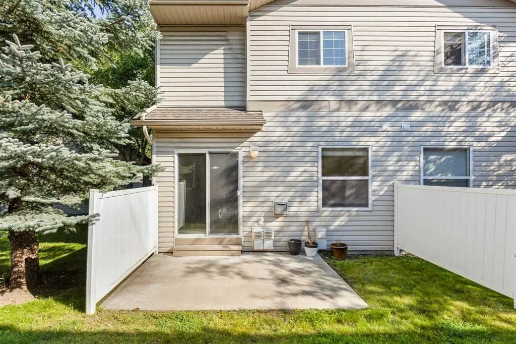 51 Eversyde Court SW