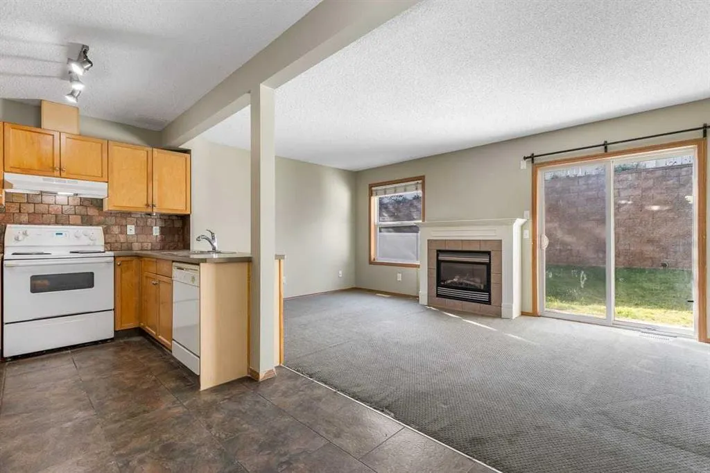 51 Eversyde Court SW
