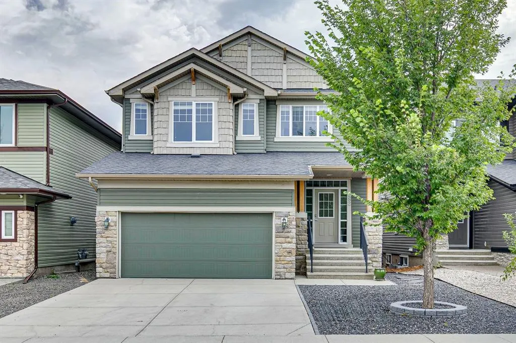 982 Evanston Drive NW