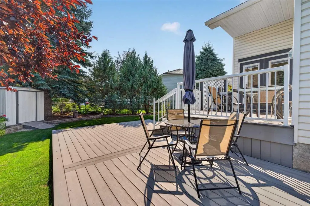 51 Chaparral Heath SE