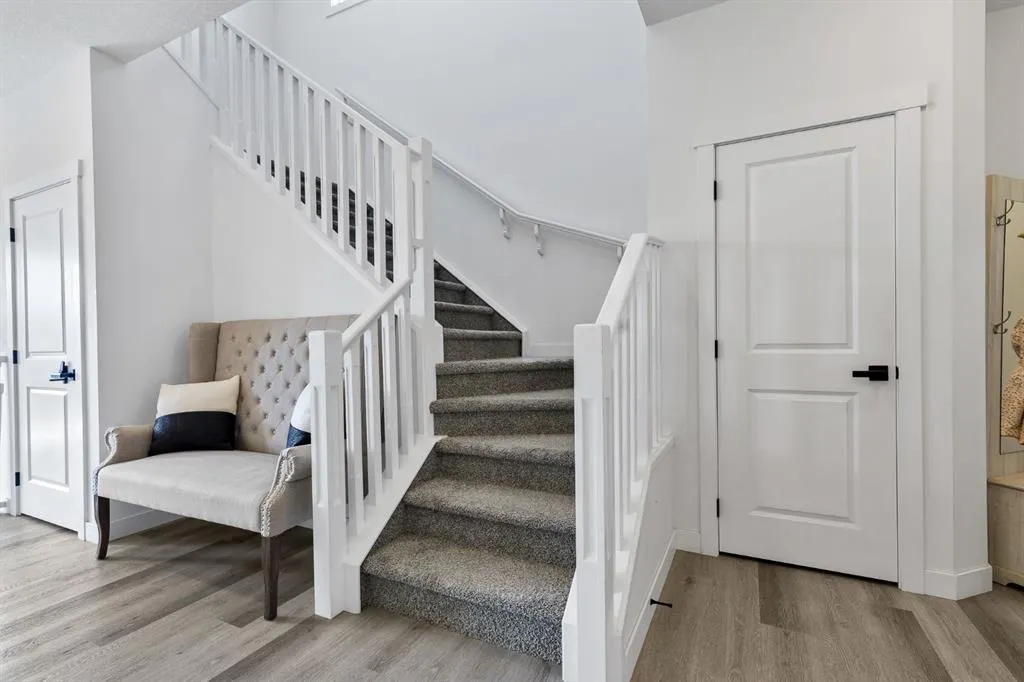 223 Chelsea Heath