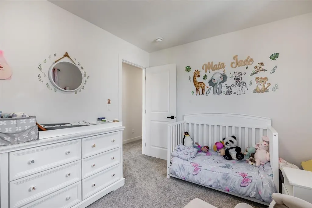 223 Chelsea Heath