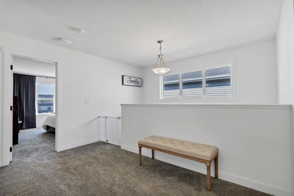 223 Chelsea Heath