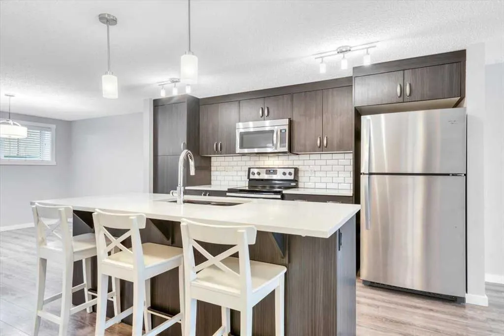 50 Westland Road #416
