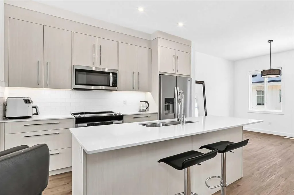 135 Belmont Passage SW #308