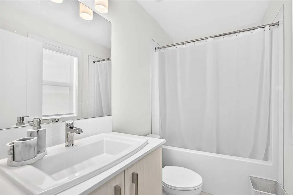 135 Belmont Passage SW #308