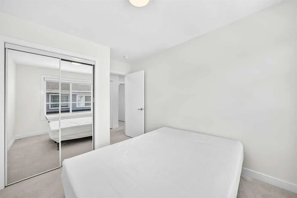 135 Belmont Passage SW #308