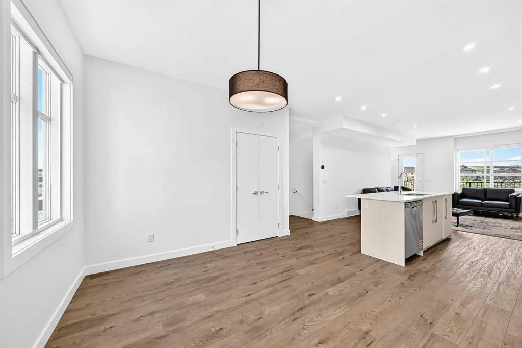 135 Belmont Passage SW #308
