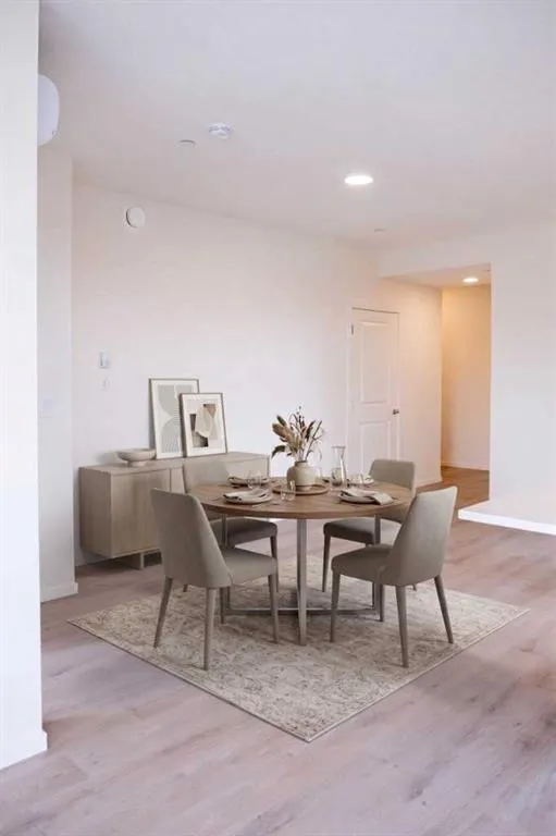 47 Creekview Gardens SW #1303
