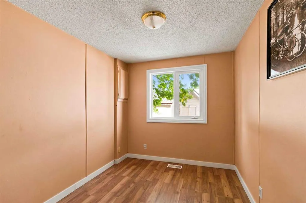 245 Card Court