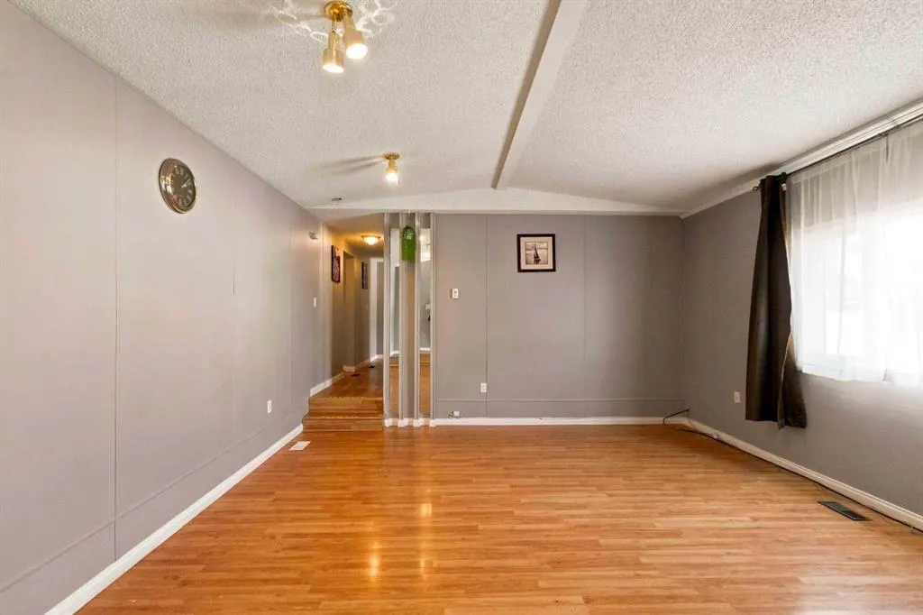 245 Card Court