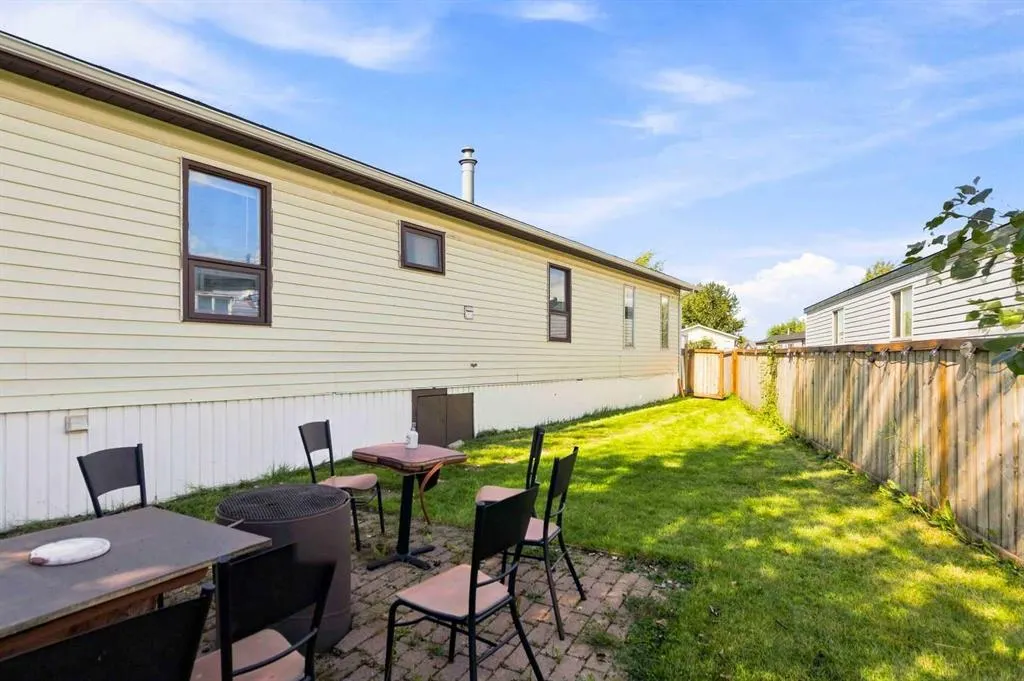 245 Card Court
