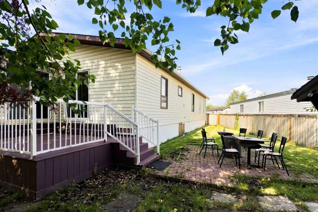 245 Card Court