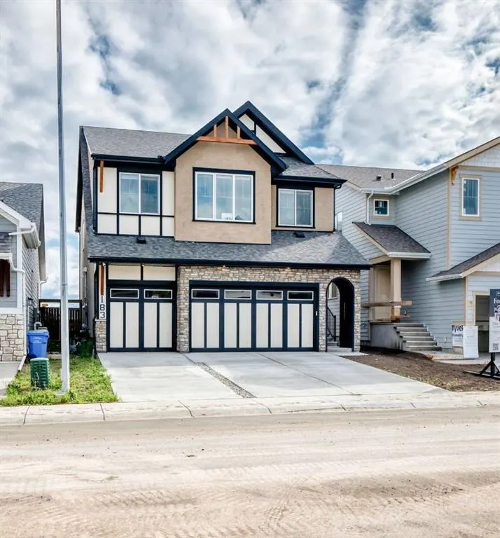 183 Marina Grove SE