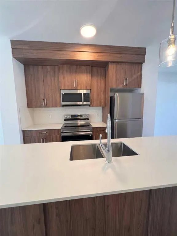 33 Merganser Drive W #902
