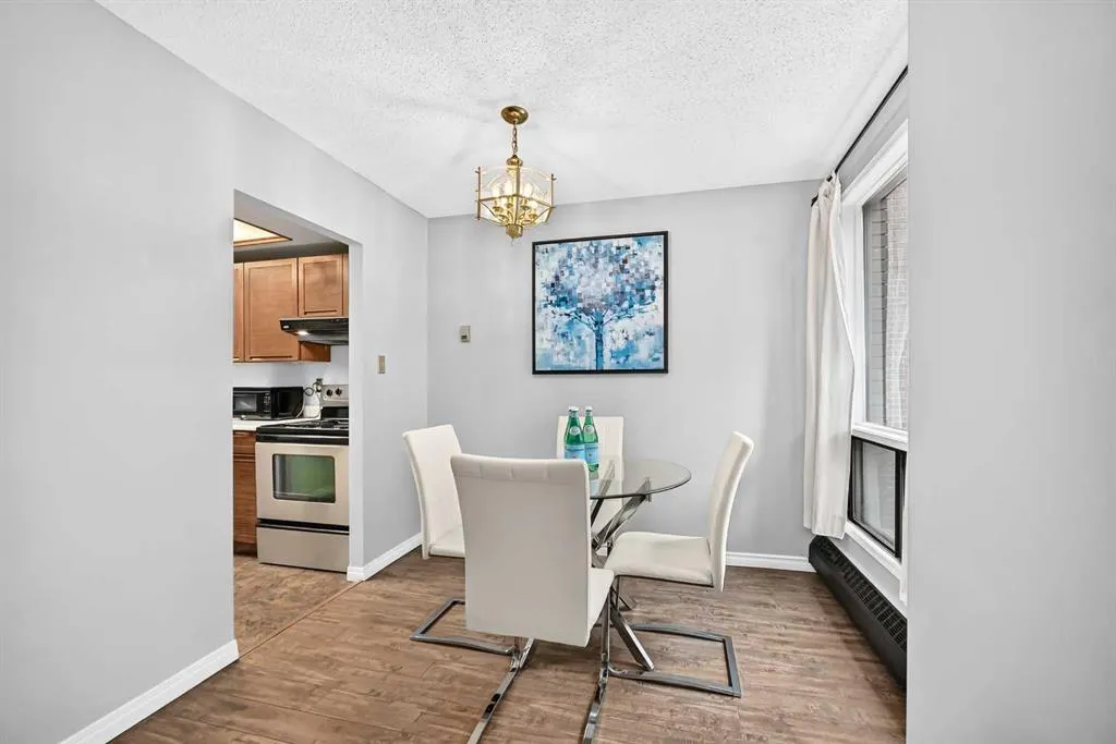 1323 15 Avenue SW #302