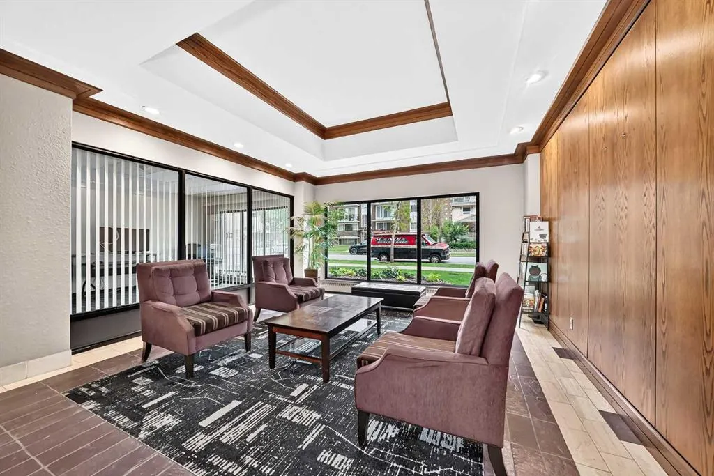 1323 15 Avenue SW #302